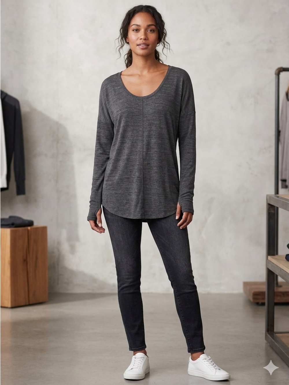 Athleta Women's S Gray Long Sleeve Scoop Neck Top Thumbholes Modal Stretch